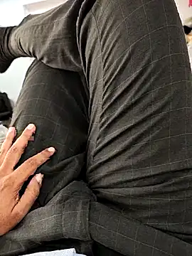 Snapshot of Younme6-9 chatting on 19, 9, 2025 Younme6-9 online show from 19, 9, 2025