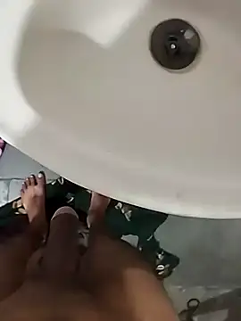 Snapshot of Playboy_bhabhi_00 chatting on 23, 2, 2025 Playboy bhabhi 00 online show from 23, 2, 2025