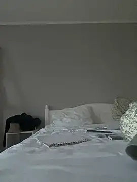 Snapshot of bunnythetailor chatting on 23, 2, 2025 bunnythetailor online show from 23, 2, 2025