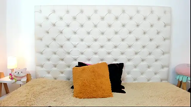 esmeralda06 online show from 2, 12, 2025