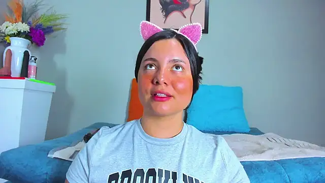 evaa greey online show from 24, 9, 2025