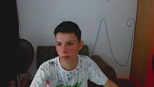 Snapshot of Alexxx_lov chatting on 3, 3, 2026 Alexxx lov online show from 3, 3, 2026