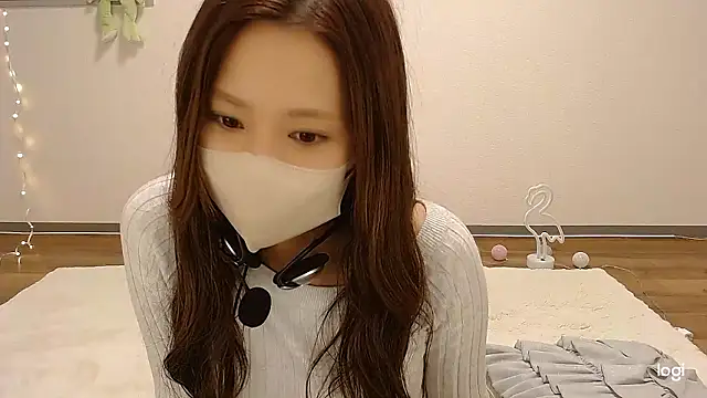 hinano JP online show from 12, 10, 2025