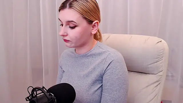 Freya Celestial online show from 24, 2, 2025