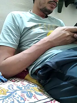 Snapshot of letsfunss008 chatting on 29, 1, 2025 letsfunss008 online show from 29, 1, 2025