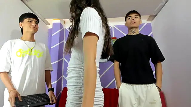 Snapshot of Escarlet_Abel-06 chatting on 7, 2, 2025 Escarlet Abel-06 online show from 7, 2, 2025