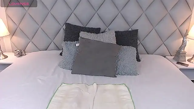 Snapshot of LalyCastro chatting on 18, 2, 2025 LalyCastro online show from 18, 2, 2025