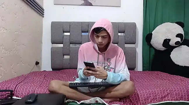 KING STYLE2 online show from 13, 2, 2025