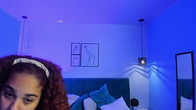 ninna curly online show from 3, 3, 2026