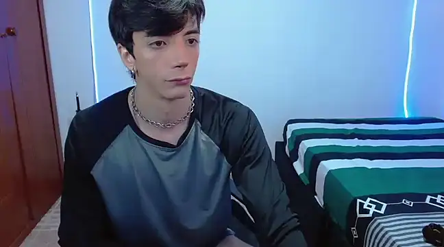 Snapshot of H3ll_B0I chatting on 2, 3, 2025 H3ll B0I online show from 2, 3, 2025