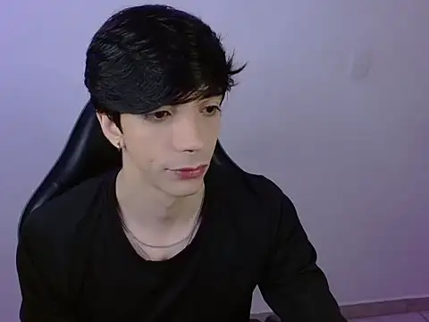 Snapshot of H3ll_B0I chatting on 7, 1, 2026 H3ll B0I online show from 7, 1, 2026