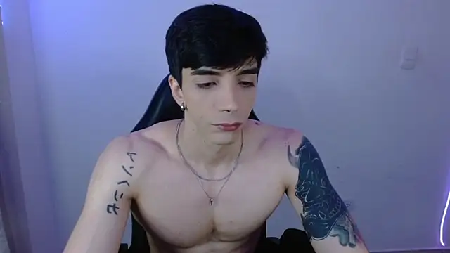 H3ll B0I online show from 21, 2, 2026