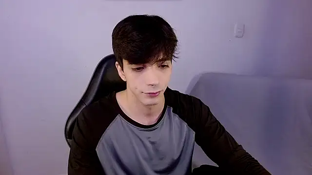 Snapshot of H3ll_B0I chatting on 22, 6, 2026 H3ll B0I online show from 22, 6, 2026