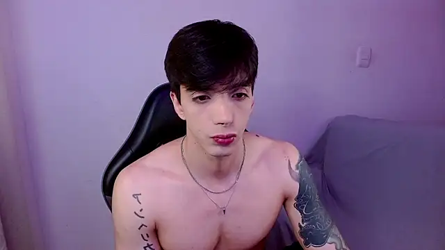 Snapshot of H3ll_B0I chatting on 28, 6, 2026 H3ll B0I online show from 28, 6, 2026