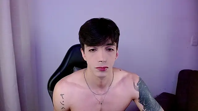 Snapshot of H3ll_B0I chatting on 29, 6, 2026 H3ll B0I online show from 29, 6, 2026