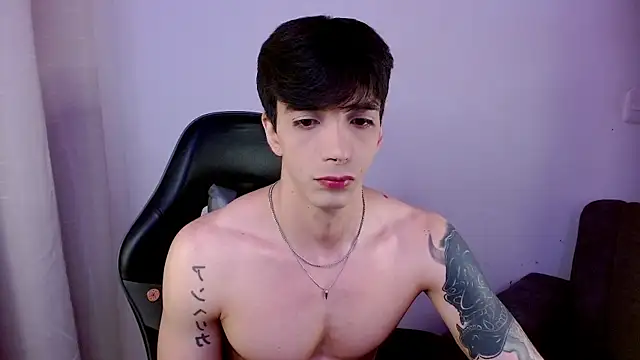 Snapshot of H3ll_B0I chatting on 29, 6, 2026 H3ll B0I online show from 29, 6, 2026