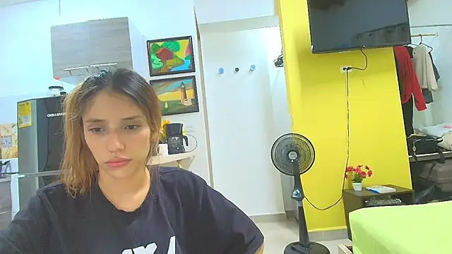 Snapshot of Alaiapink chatting on 14, 5, 2026 Alaiapink online show from 14, 5, 2026