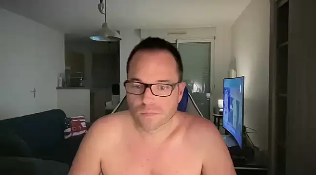 Funnyjul31 online show from 27, 1, 2025