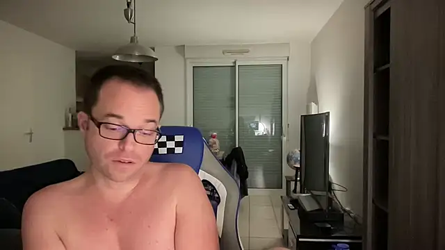 Funnyjul31 online show from 2, 2, 2025