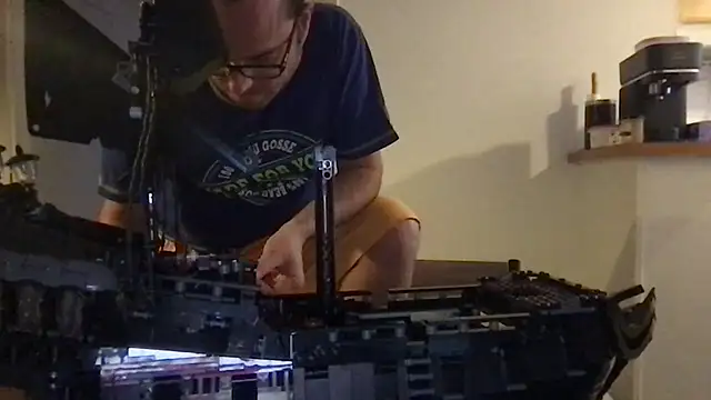 Funnyjul31 online show from 11, 2, 2026