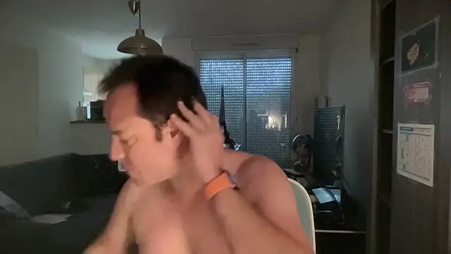 Funnyjul31 online show from 31, 3, 2026