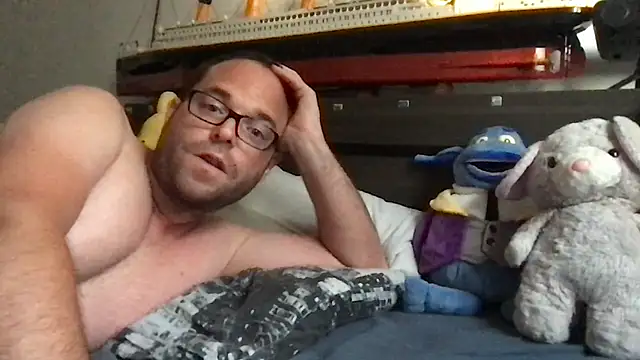 Funnyjul31 online show from 29, 5, 2026