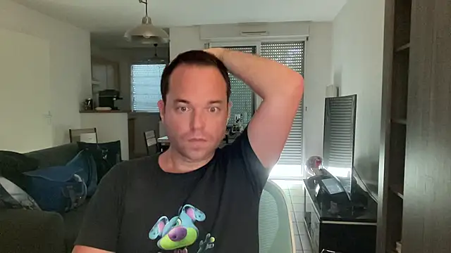 Funnyjul31 online show from 31, 5, 2026