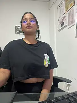 my cam online show from 7, 3, 2025