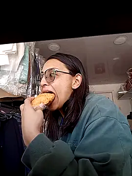 bri ali online show from 17, 12, 2025