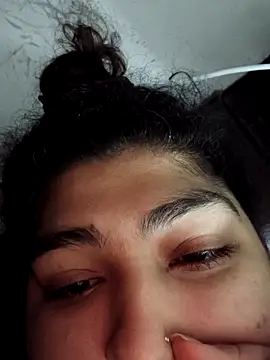 naina78910 online show from 5, 3, 2026