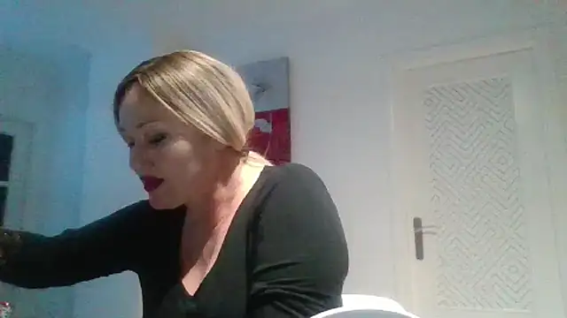 Luzia-Sal online show from 27, 1, 2025