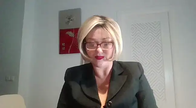 Luzia-Sal online show from 30, 1, 2025