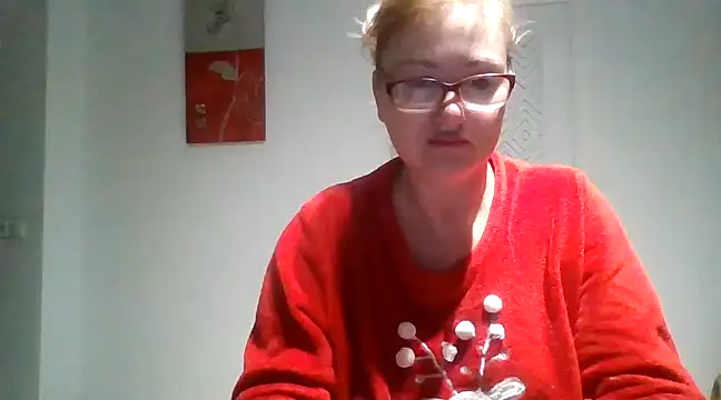 Luzia-Sal online show from 2, 2, 2025