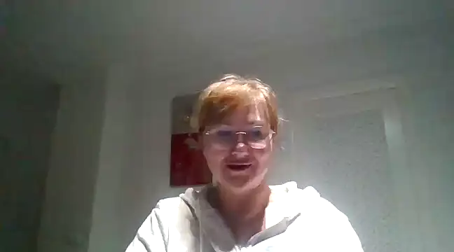 Luzia-Sal online show from 10, 2, 2025