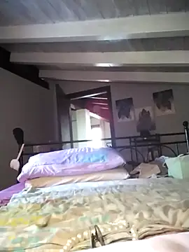 divinaerotica online show from 18, 4, 2026