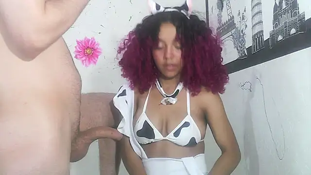 Snapshot of Lola-Pretty chatting on 7, 3, 2025 Lola-Pretty online show from 7, 3, 2025