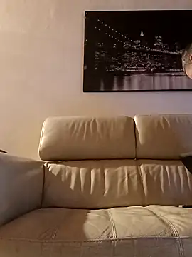 Snapshot of Pourleplasirs chatting on 3, 2, 2025 Pourleplasirs online show from 3, 2, 2025