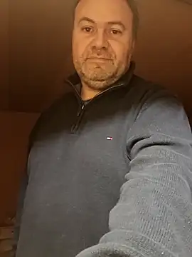 Snapshot of Pourleplasirs chatting on 2, 3, 2025 Pourleplasirs online show from 2, 3, 2025