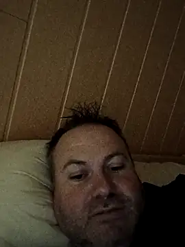 Snapshot of Pourleplasirs chatting on 8, 11, 2025 Pourleplasirs online show from 8, 11, 2025