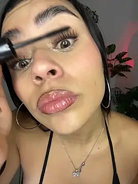 meli ortiz  online show from 6, 11, 2025