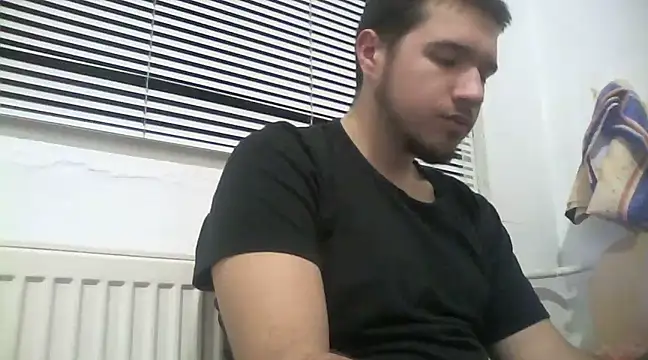 Snapshot of Drag_Queen chatting on 29, 1, 2025 Drag Queen online show from 29, 1, 2025