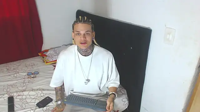 hot man05 online show from 16, 2, 2025