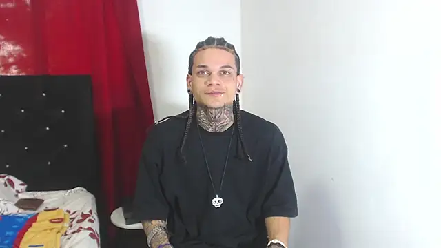 hot man05 online show from 23, 2, 2025