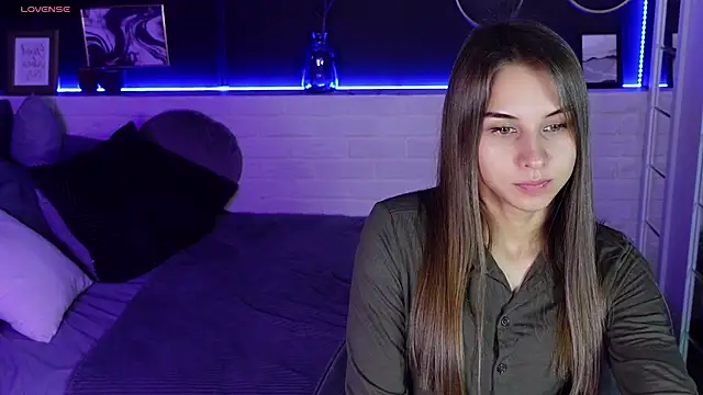 CharmBianca online show from 19, 2, 2025