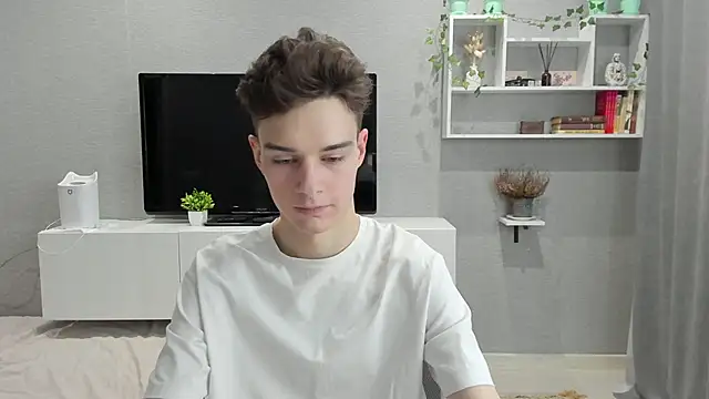 Snapshot of avegothy- chatting on 3, 2, 2025 avegothy- online show from 3, 2, 2025