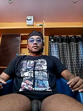 Snapshot of bigcock_thick chatting on 7, 5, 2026 bigcock thick online show from 7, 5, 2026