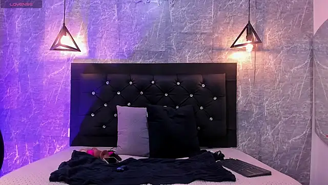 Snapshot of emberhodson chatting on 6, 10, 2025 emberhodson online show from 6, 10, 2025