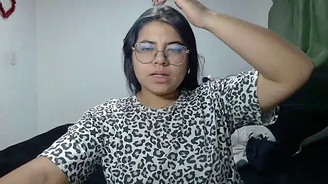 viccky vick online show from 25, 10, 2025