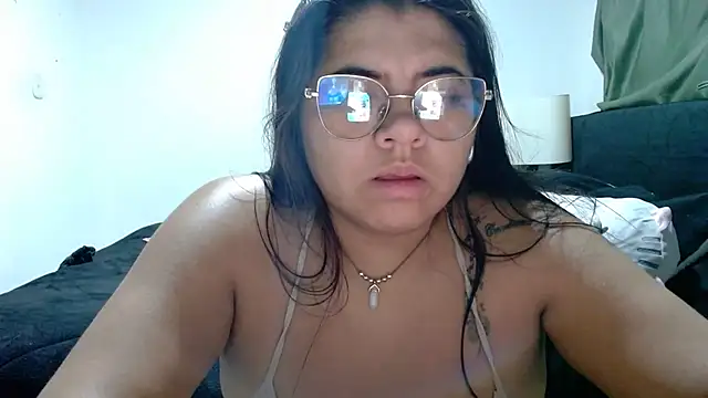 viccky vick online show from 27, 10, 2025