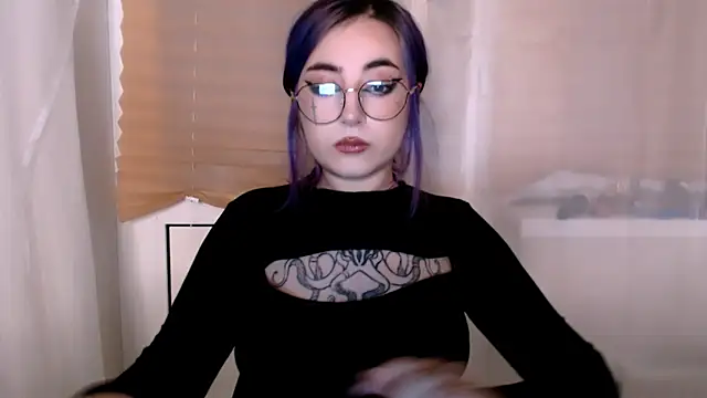 purplewitch online show from 19, 11, 2025